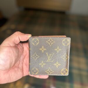 Louis Vuitton Monogram Men’s Wallet